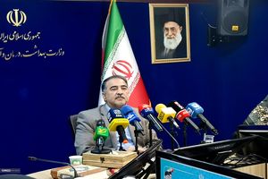 میانگین معوقات پرستاران به ۷ ماه کاهش یافت / کمبود ۱۰۰ هزار پرستار در کشور