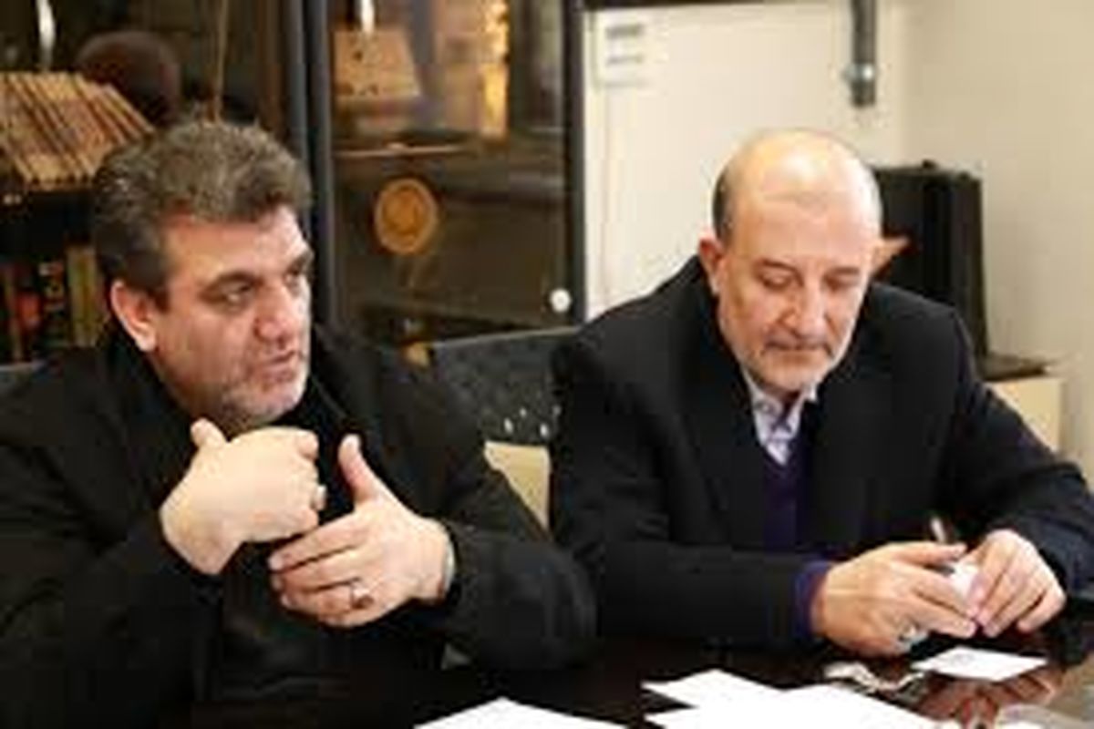 کولیوند و اکبریان