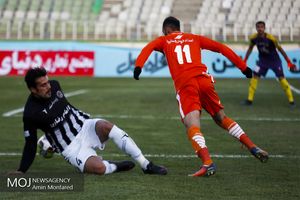 حذف و اضافه های عجیب و زیاد در مشکی پوشان مشهد