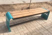 نصب نیمکت و سطل های زباله جدید در معابر منطقه چهار