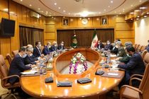 مجموعه‌ های اقتصادی وزارت دفاع آماده همکاری در بازسازی سوریه است