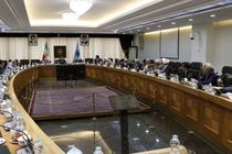 برگزاری سومین جلسه رییس کل بانک مرکزی با اقتصاددانان
