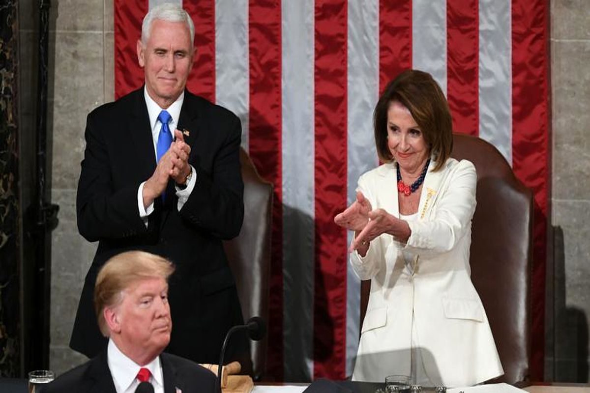 نانسی پلوسی و ترامپ