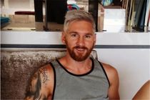 رنگ نقره‌ای دست از سر لئو برنمی‌دارد! / کاریکاتور