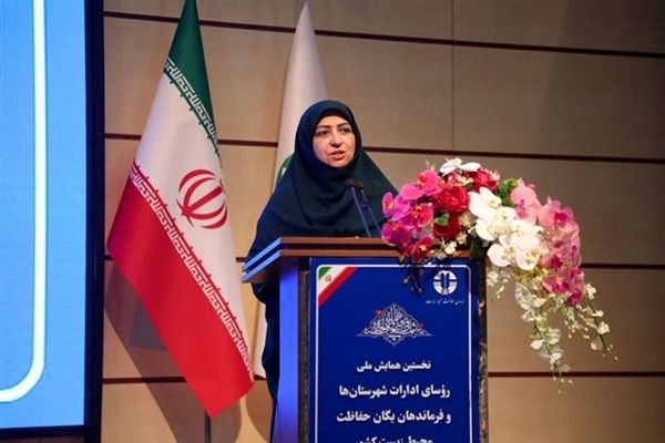 رونمایی از اطلس آلودگی خاک قم با حضور معاون رئیس‌جمهور