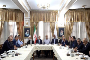 مسائل، چالش‌ها و مطالبات فعالان بخش خصوصی کرمانشاه به صورت ویژه بررسی شود