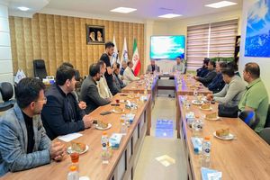 بخشش پنجاه درصدی هزینه اجاره اماکن سازمان منطقه آزاد کیش +فیلم