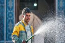پاکبان یزدی کیف پول حاوی ۵۱۱ میلیون تومان را یافت و به صاحبش برگرداند