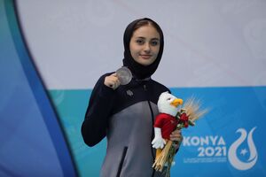 Mobina Heydari advances to the final in the Karate1-Premier League