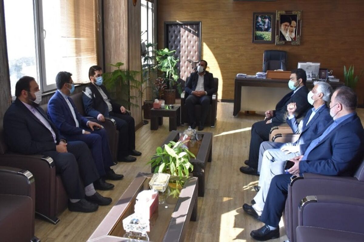 نشست خبری