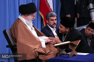 دیدار شرکت‌کنندگان در مسابقات قرآن با مقام معظم رهبری