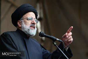 سید ابراهیم رئیسی؛ رئیسی حقوقدان، پاکدست و بدون شائبه مالی است / آدم پاکدست می تواند با فساد در قوه قضاییه مبارزه کند!