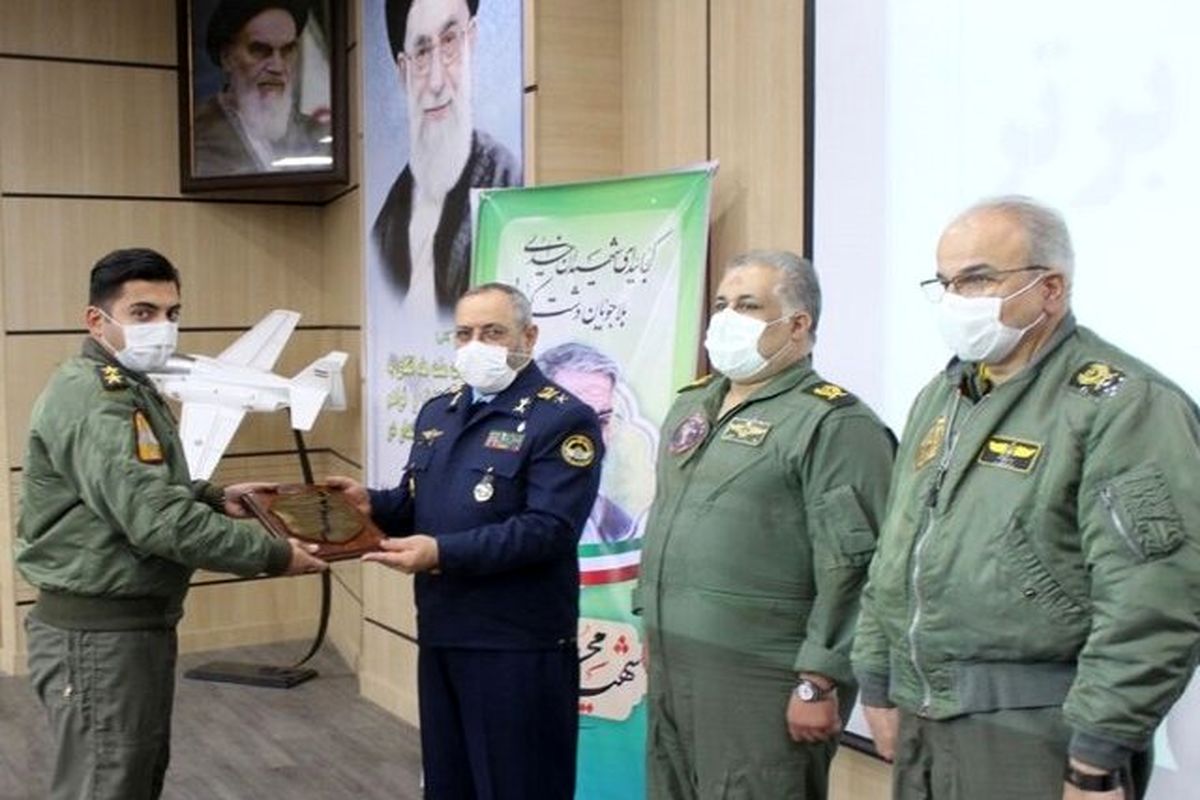 مراسم فارغ التحصیلی دانشجویان خلبانی اف ۴