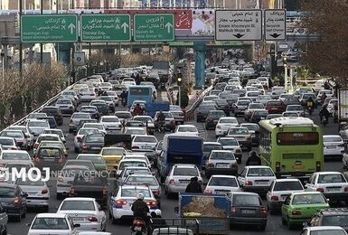 ترافیک صبحگاهی در بزرگراه‌های تهران آغاز شد