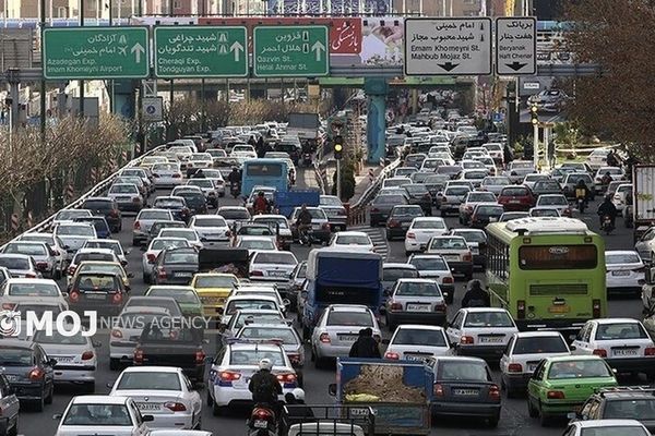 ترافیک پرحجم در آزادراه‌های منتهی به پایتخت