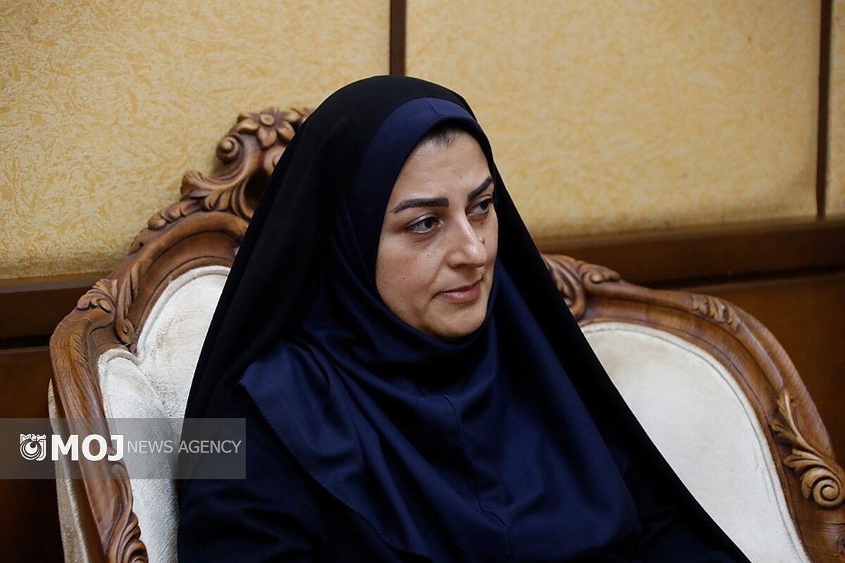 ایوا صمیمی رییس کمیته امداد کیش