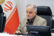 مطالبه جدی و اصلی مردم اصفهان جریان پایدار آب در زاینده‌رود است