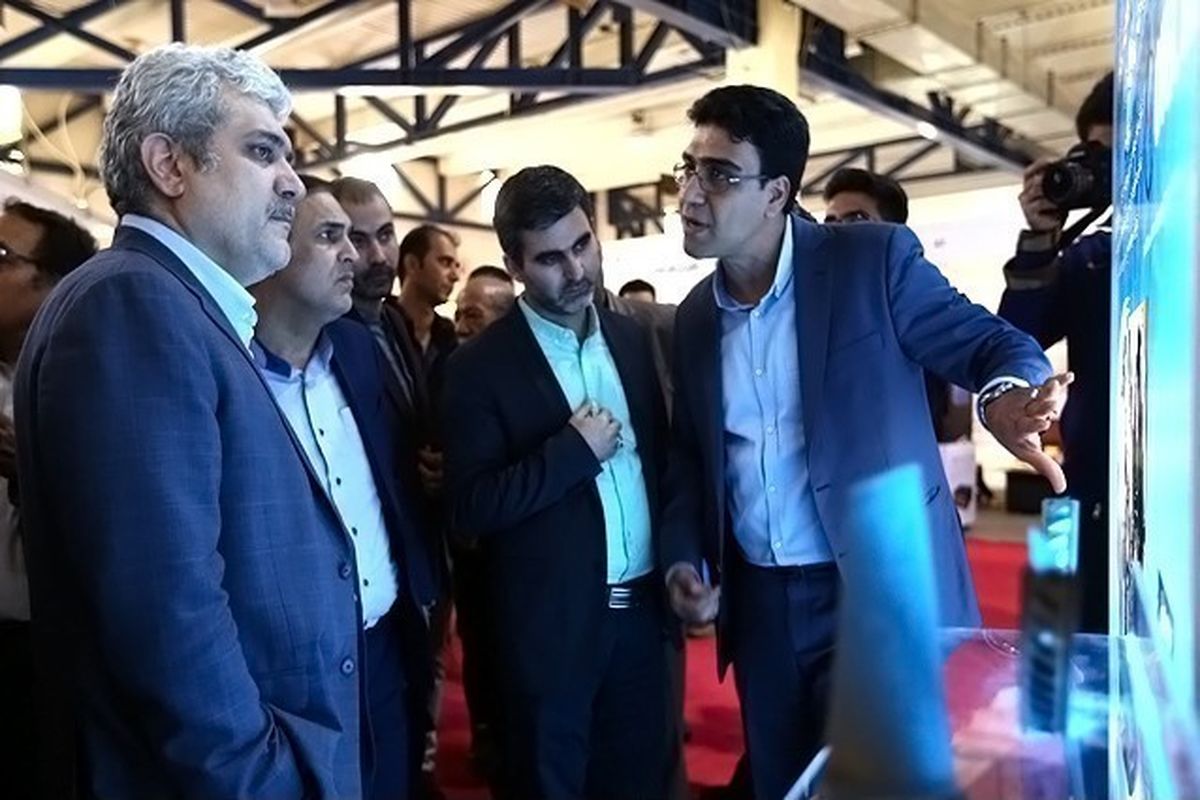 سورنا ستاری