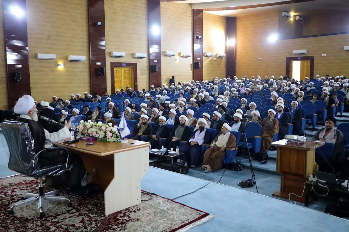 همایش مبلغین در ساری
