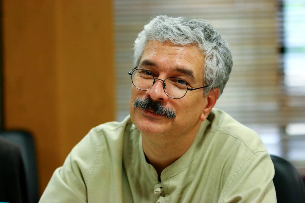 فرزاد ادیبی