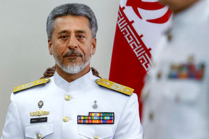 فرماندهی ما باید انقلابی و اسلامی باشد