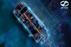 عرضه ری‌را و دناپلاس جوانان با پلتفرم برق و الکترونیک ایران‌خودرو
