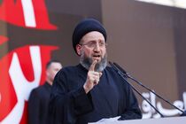 سید عمار حکیم از انحصار سلاح در دست دولت عراق حمایت کرد