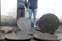 دستگیری باند سارقان دریچه های فاضلاب در خمینی شهر/ کشف 20 دریچه فاضلاب