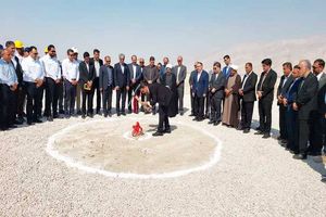 دومین نیروگاه خورشیدی ۱۰ مگاواتی در لامرد وارد فاز اجرایی شد