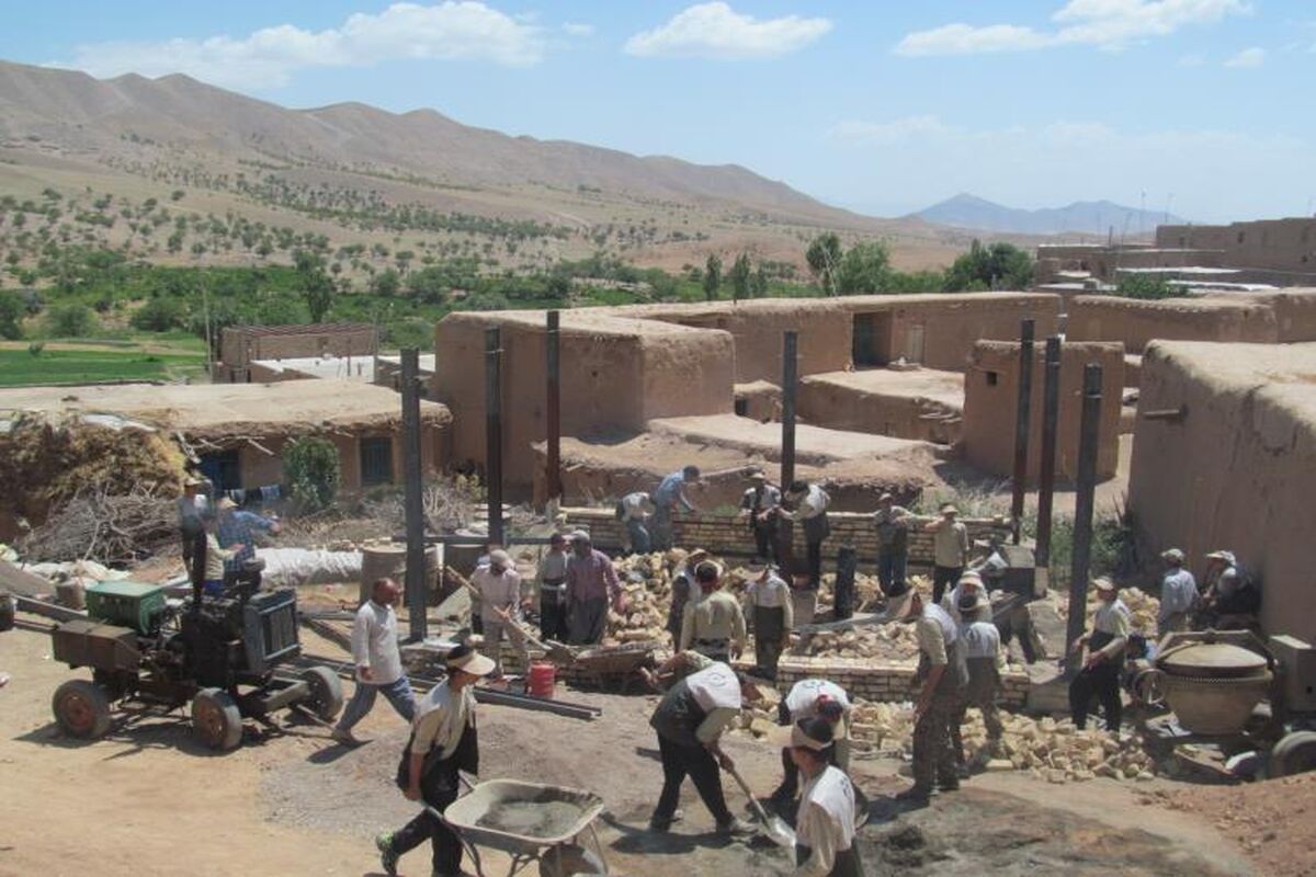 ساخت مسکن محرومان