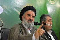 روحانیون منادیان و پرچم‌داران وحدت در جهان هستند