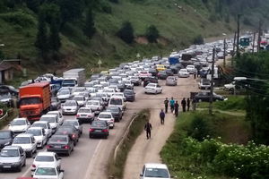 ترافیک سنگین و نیمه سنگین در محورهای شمالی کشور