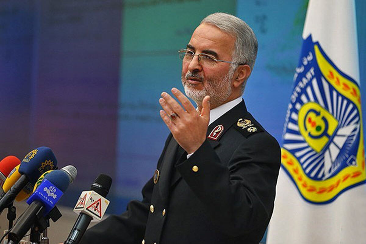 سردار مومنی