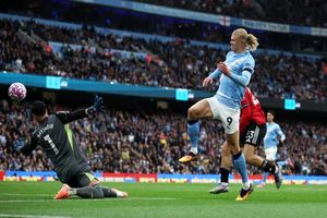 دربی منچستر با نمایش درخشان دوکو و هالند به سود منچسترسیتی تمام شد