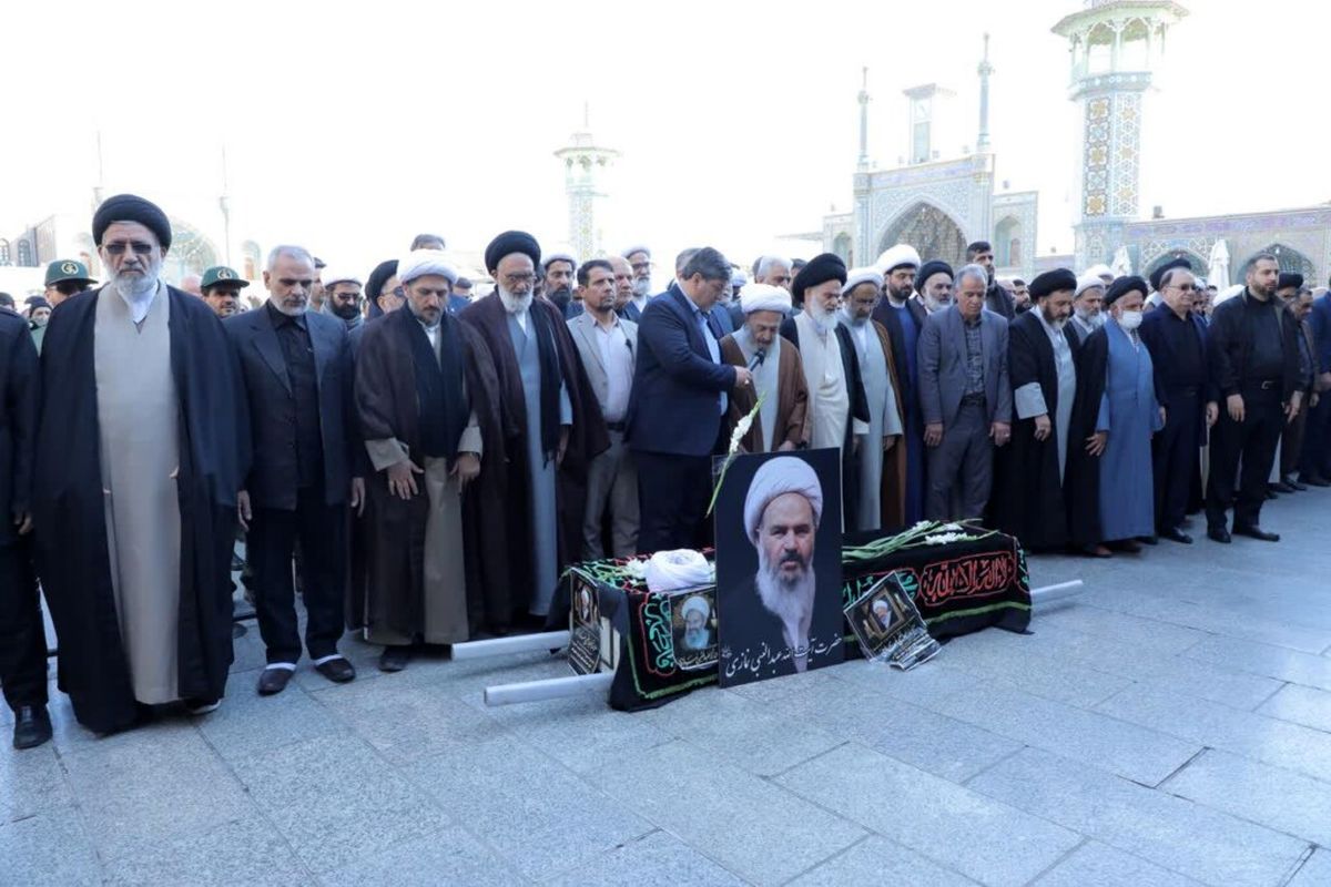 تشییع آیت‌الله نمازی