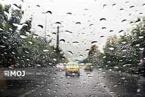 رگبار باران و وزش باد شدید در ارتفاعات البرز و جنوب کشور