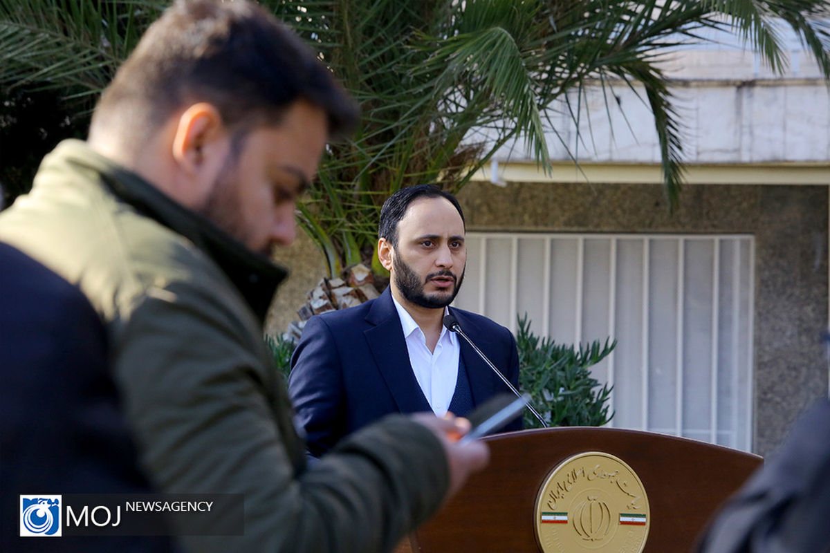 حاشیه جلسه هیات دولت - ۱۸ بهمن