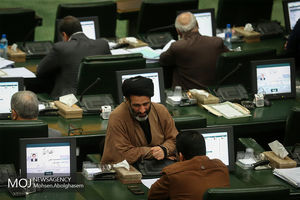 افزایش روزانه قیمت ها سفره مردم را کوچک کرده است