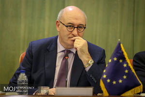 اتحادیه اروپا در تلاش است تا دیگر کشور ها  همکاری خود را با ایران ادامه دهند