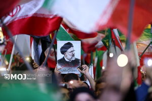 موج هشتادم حماسه خیابان 