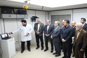 وزیر علوم از آزمایشگاه ملی نقشه برداری مغز بازدید کرد