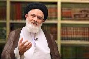 قوه مجریه، قوه قضائیه و شورا و مجلس باید در هر محله وجود داشته باشد