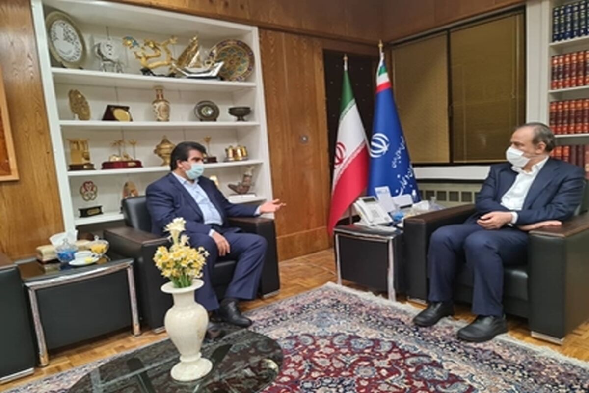 دیدار مدیرعامل بانک رفاه کارگران با وزیر صمت