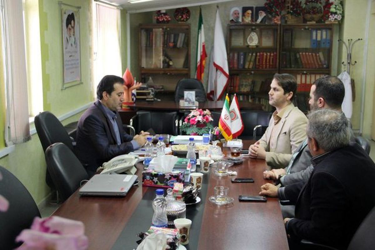 دیدار با مدیر کل انتقال خون