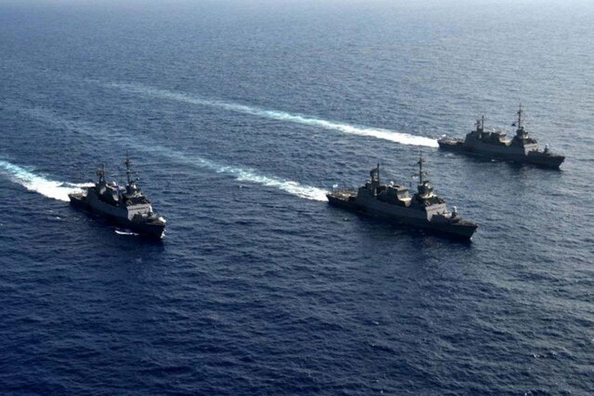 ناو و کشتی جنگی رزمایش دریایی