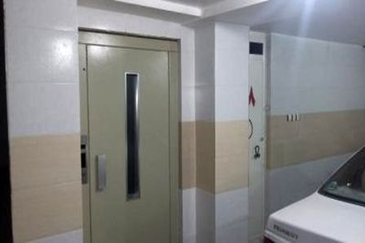 سقوط آسانسور