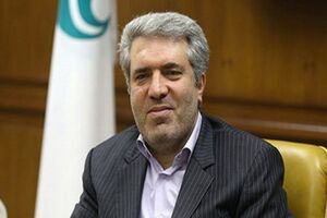 سفر وزیر میراث فرهنگی به یزد/بازدید از بازار زرگری یزد 