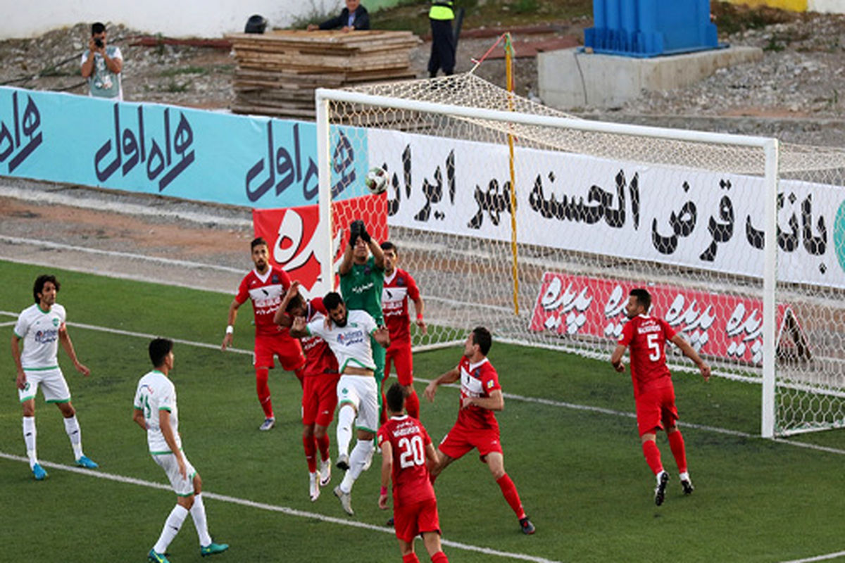 بازی نساجی مازندران و پدیده