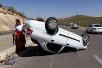 واژگونی پژو ۲۰۶ با یک فوتی و یک مجروح در میانه