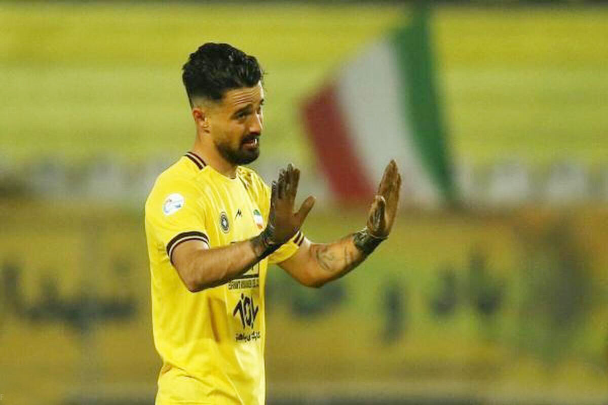 امید نورافکن در سپاهان